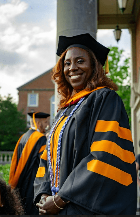 Dessiarae's Graduation Shoot