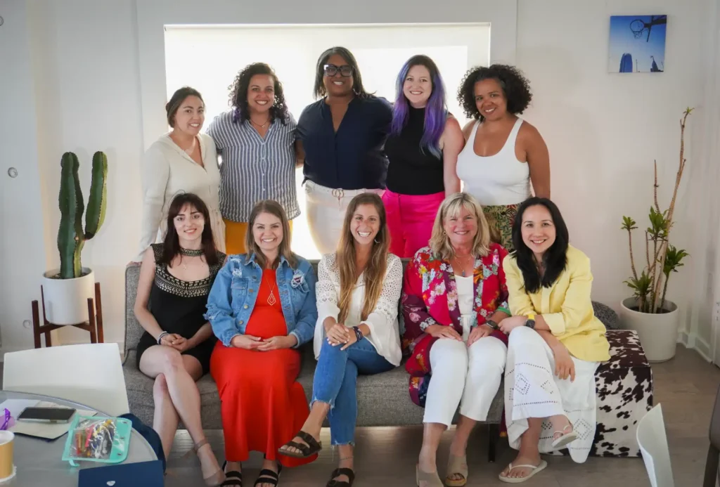 Beige Video Corporate - Landing Page