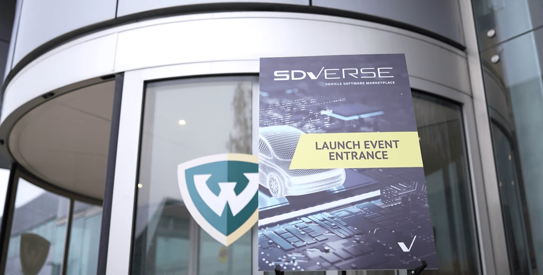 Beige Video Corporate - Landing Page