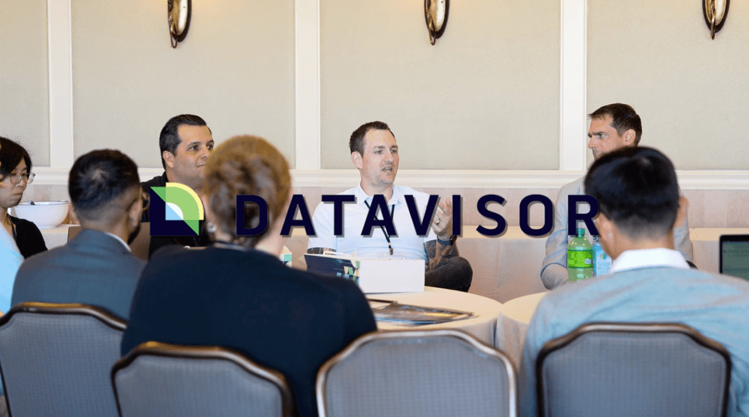 Beige Video Corporate - Landing Page