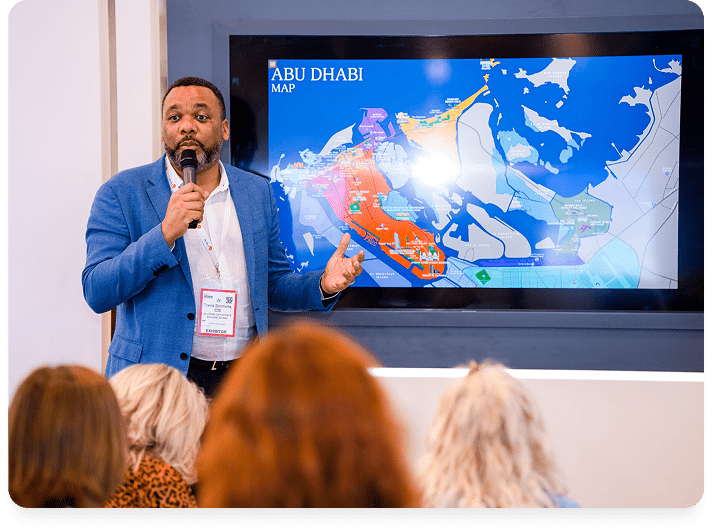 Groomsmen-Looking-Happy-On-Dance-Floor-1280x700 1 (6)