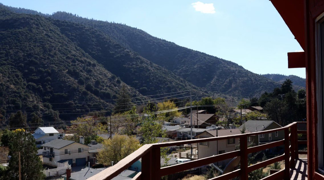 Loosine Boghosian | Real Estate Video